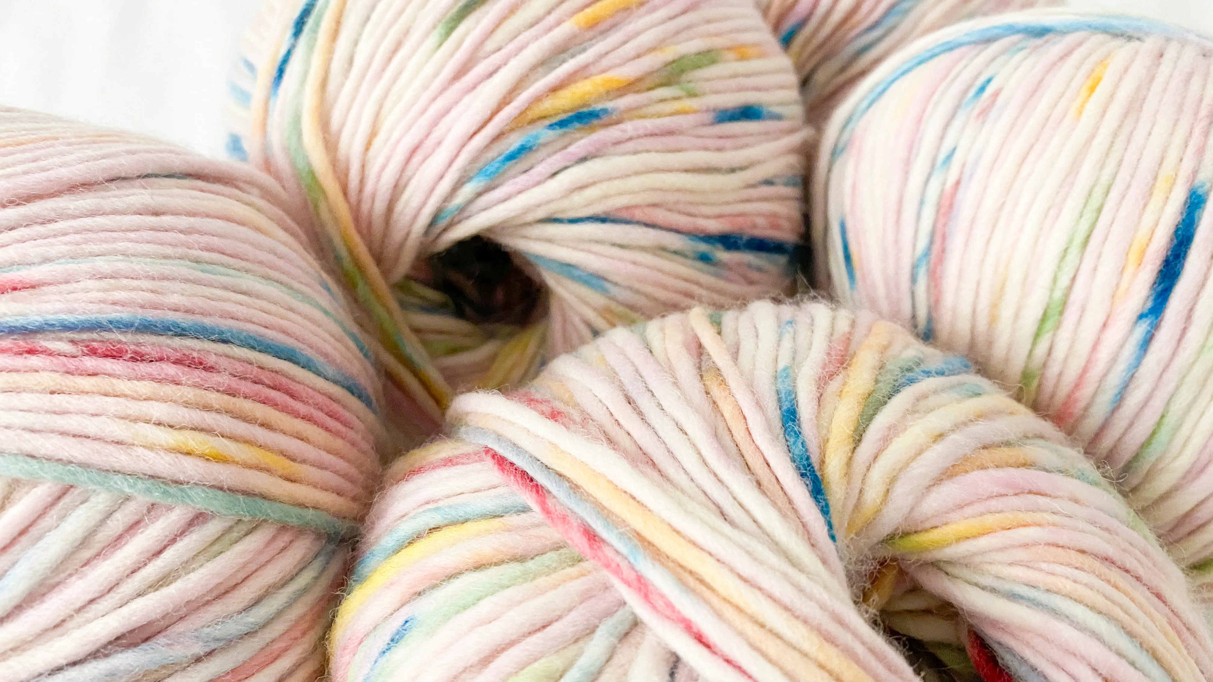 10 Pack of Petite Wool Yarn Balls - Image 7