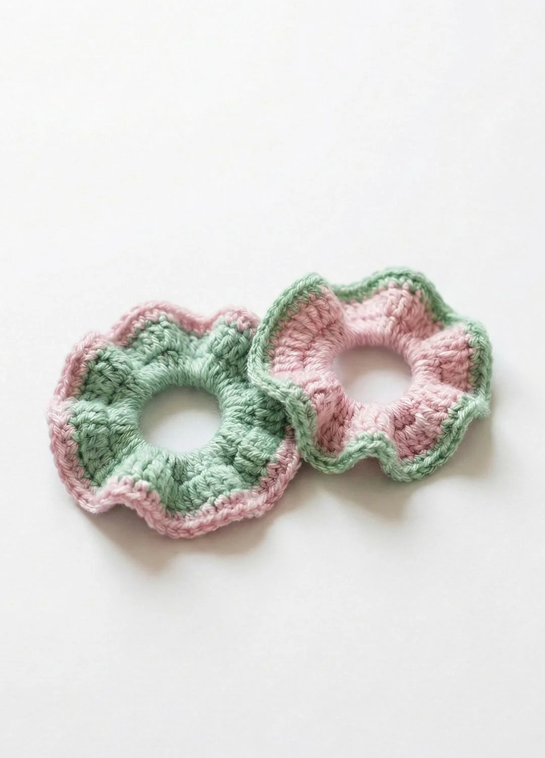 Arena Scrunchie Kit - Pack of 2 Scrunchies - Image 4
