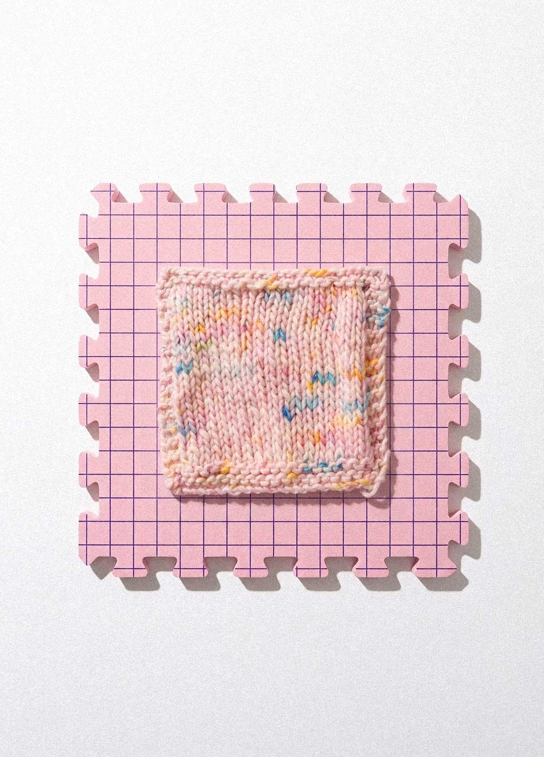 Knitwear Blocking Mat & Pins Set - Coming Soon - Image 2