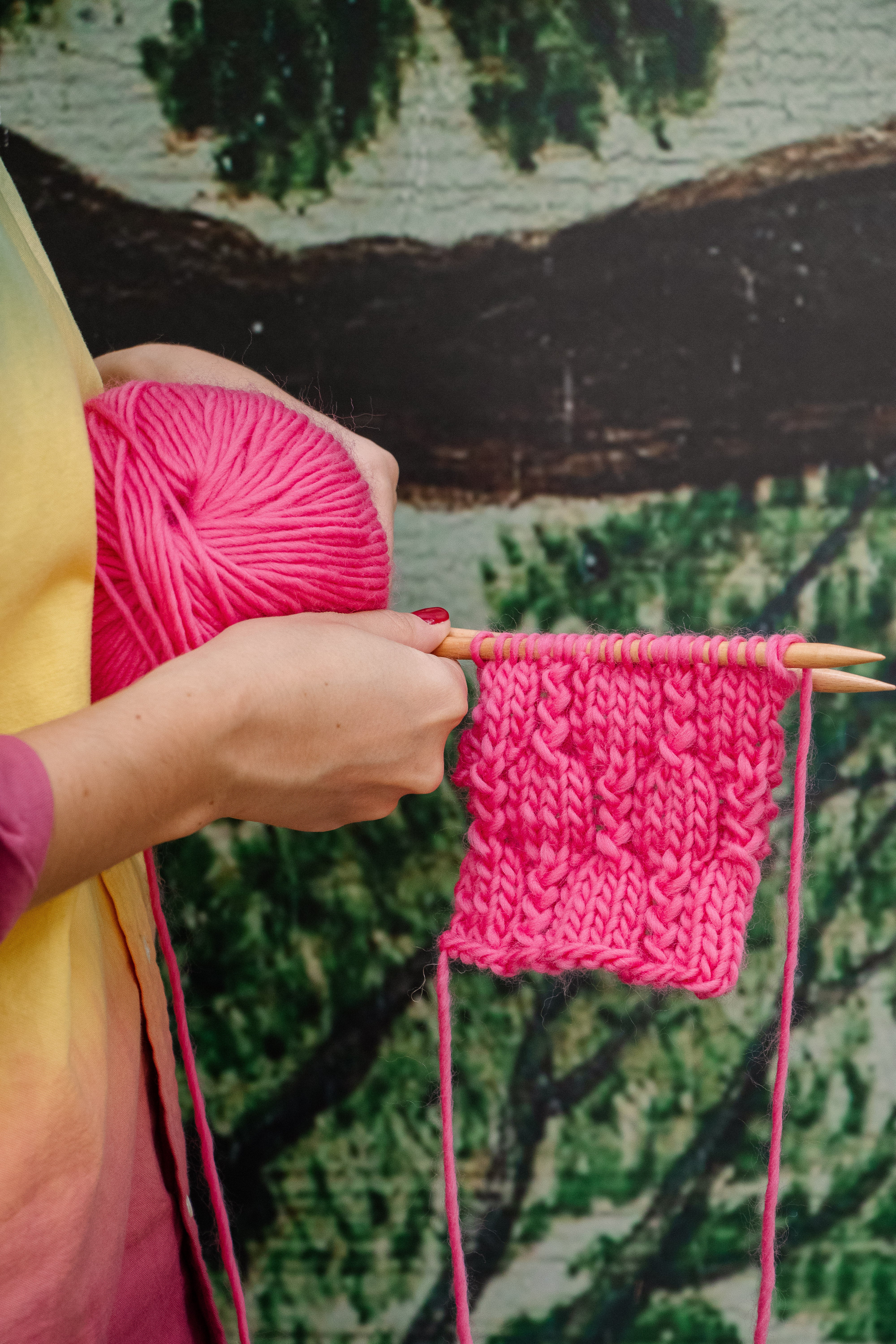 Petite Wool Bubblegum - Image 2