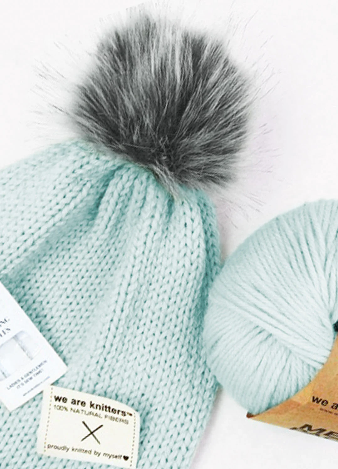 Pompon Grey - Image 3