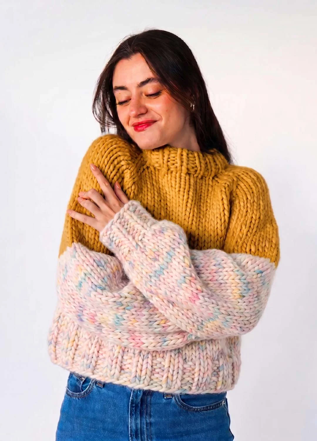 The Rainbow Sweater Kit x @paula.on.knits - Yummy Yarn Version - Image 4